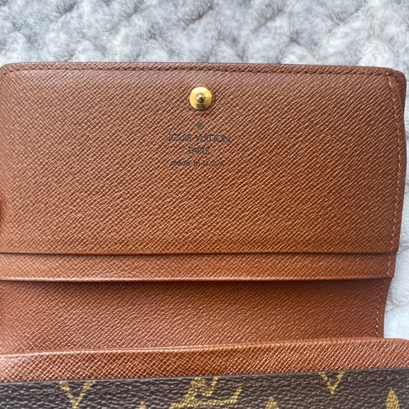 Authentic Louis Vuitton Wallet Monogram Vintage - Picture 3 of 14